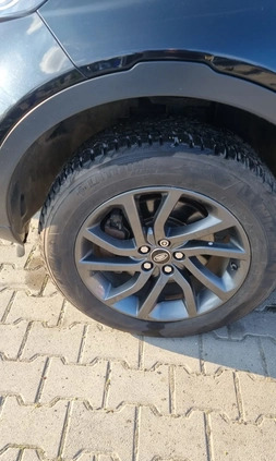 Land Rover Discovery Sport cena 79000 przebieg: 145000, rok produkcji 2018 z Ozorków małe 232